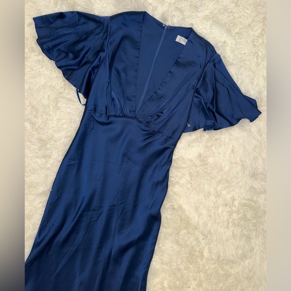 NWOT MAC DUGGAL Flounce Sleeve V-Neck Trumpet Gown navy blue 55402 Sz 6 - Picture 3 of 6